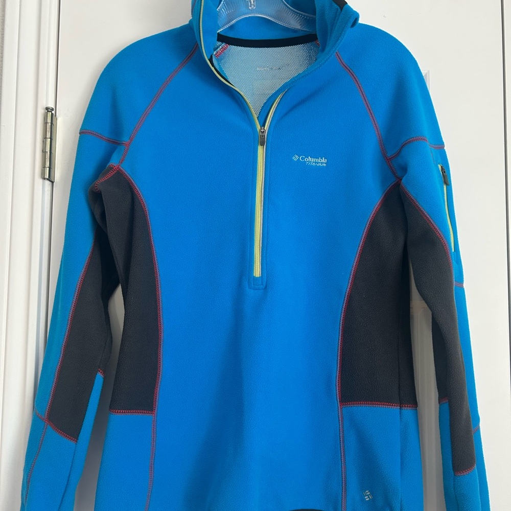 Columbia Thermal Titanium Omniheat 1/2 zip pullover sweater - women’s